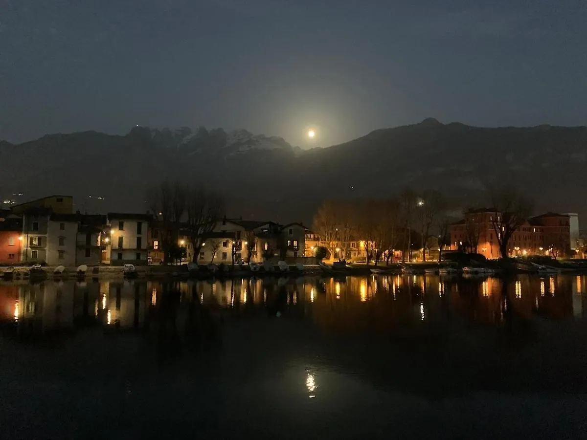 Casa Mauri Green Core Lecco 0*,  Italien